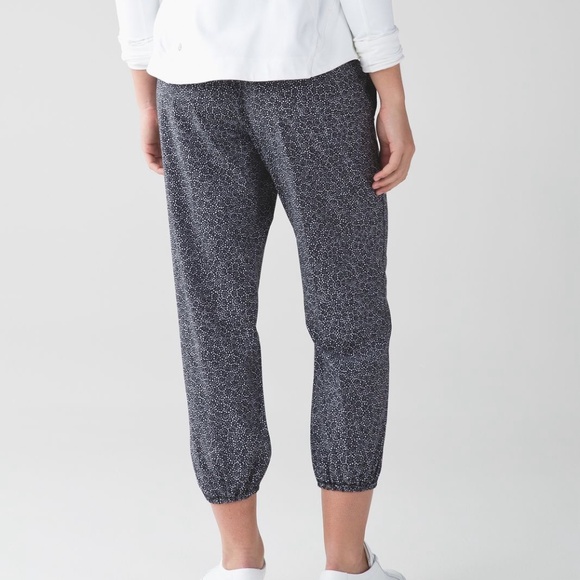 Lululemon | Om Pant | Size 2 | Dark Blue + Dot Print - Picture 2 of 8